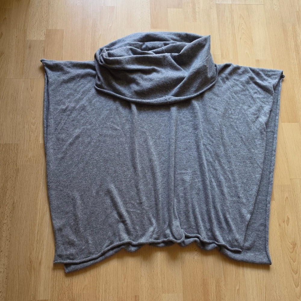 Love Stitch Gray Wool Angora Blend Cowl Neck Poncho Sweater One Size - Picture 5 of 8